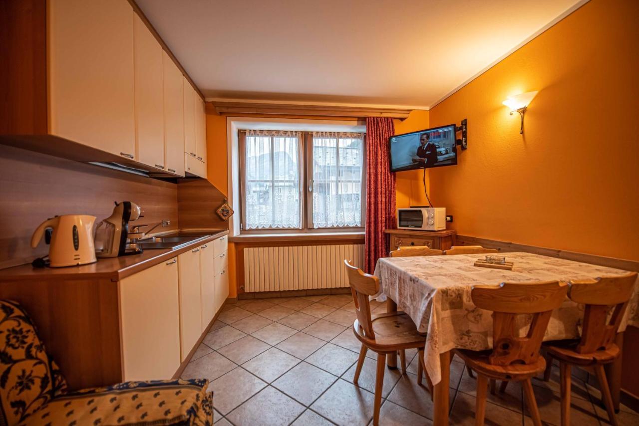Family House Amalia Myholidaylivigno Exterior photo