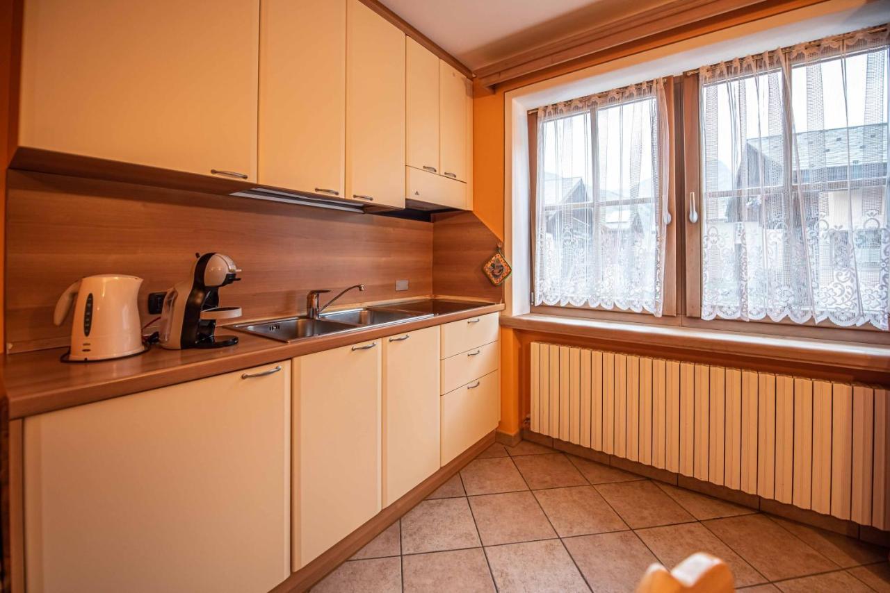 Family House Amalia Myholidaylivigno Exterior photo