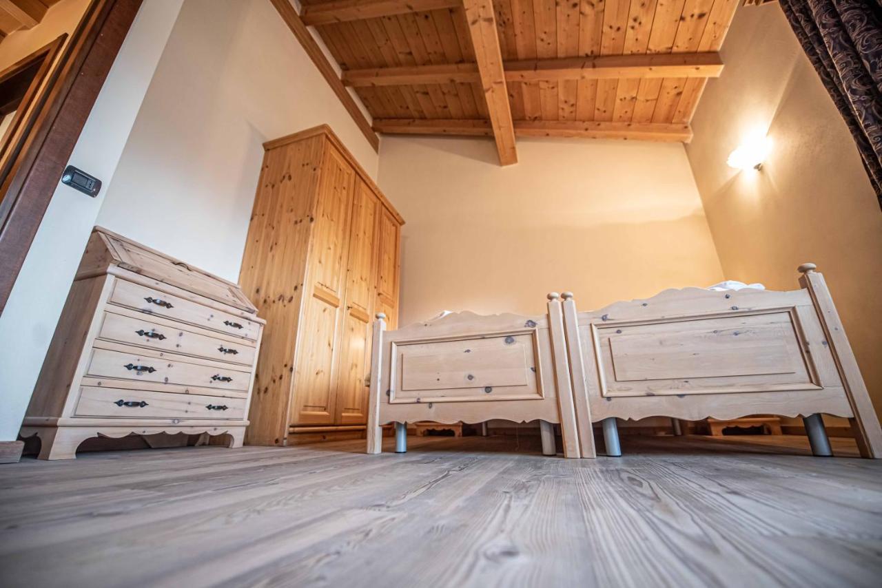 Family House Amalia Myholidaylivigno Exterior photo