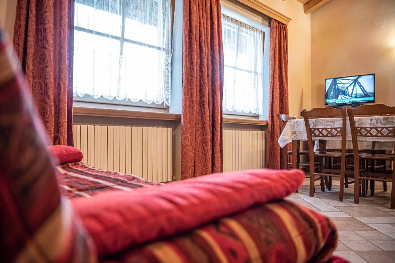 Family House Amalia Myholidaylivigno Exterior photo